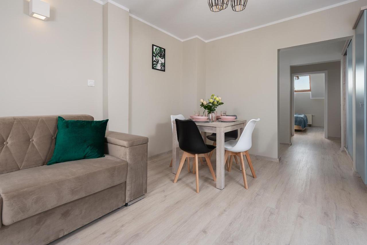 Roza Baltyku - Apartamenty I Pokoje A Dębki Exterior foto