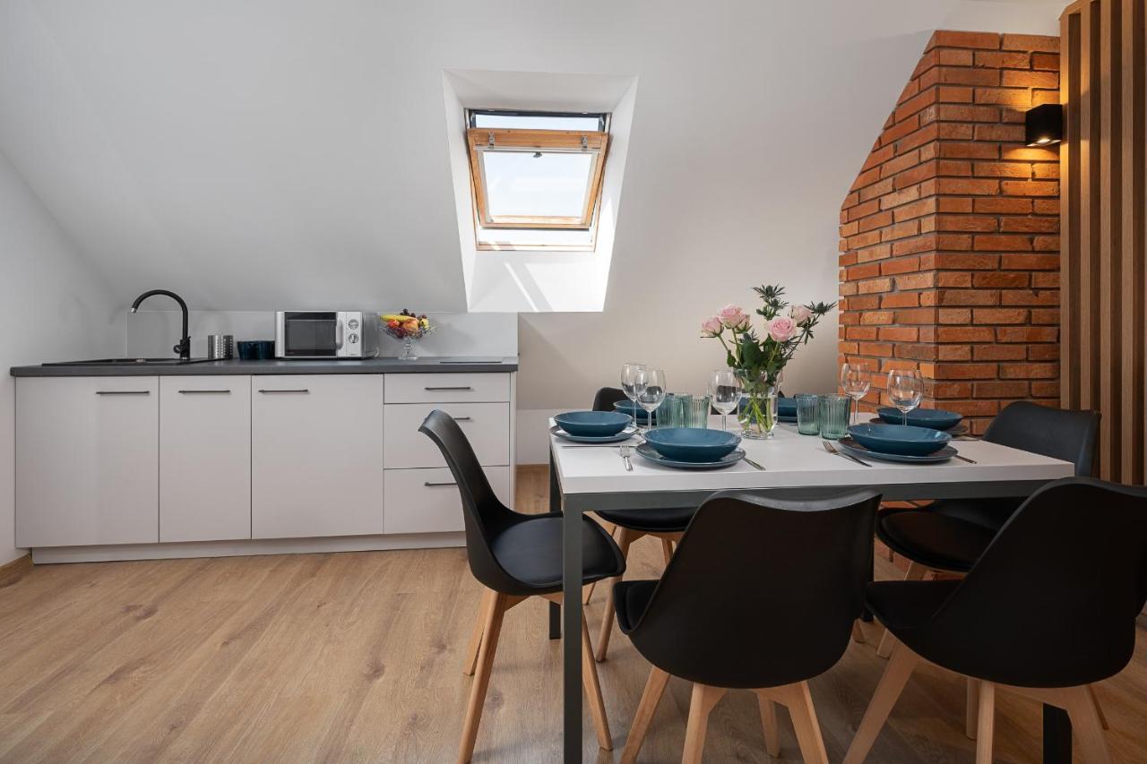 Roza Baltyku - Apartamenty I Pokoje A Dębki Exterior foto