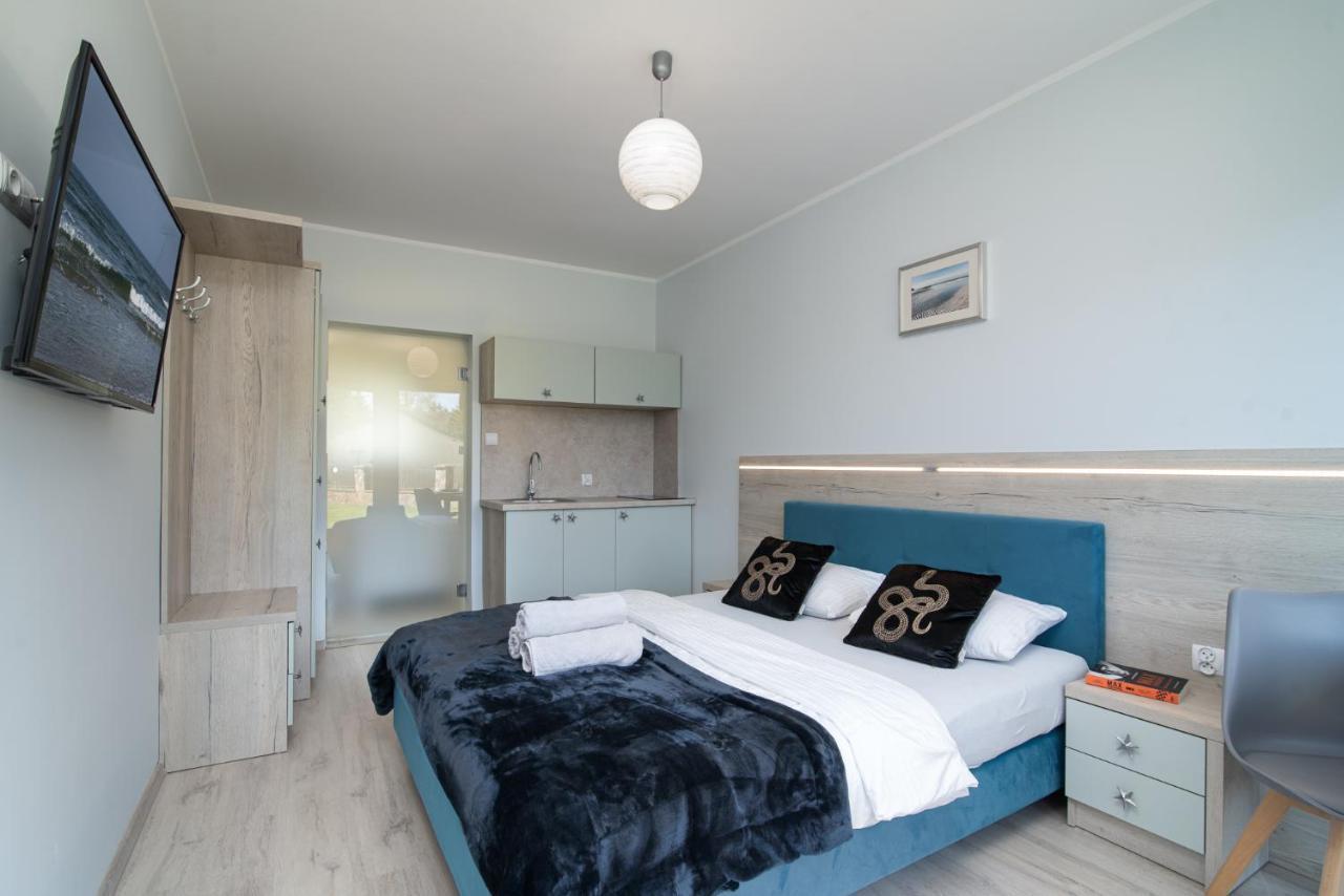 Roza Baltyku - Apartamenty I Pokoje A Dębki Exterior foto